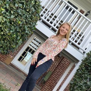 Meet your Posher, Breanna